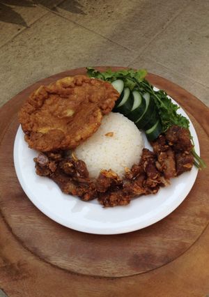 รูปของ หมูทอดกระเทียม