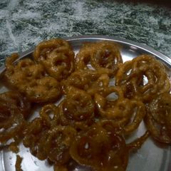 A picture of Instant jalebi.