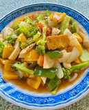 Rau củ xào chay sốt chua ngọt