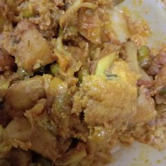 A picture of Aloo gobhi and matar.