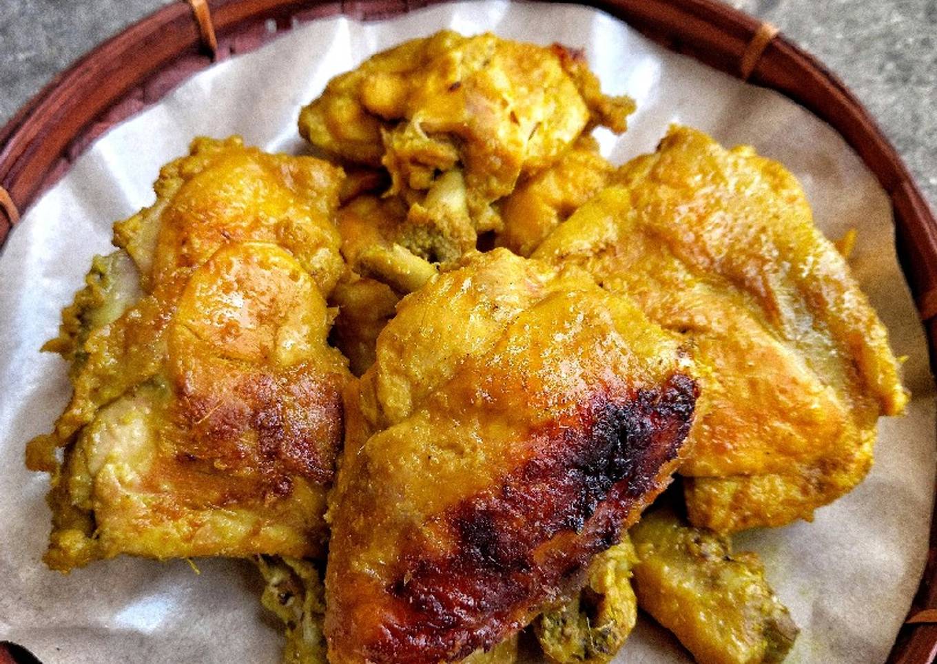 Ayam Ungkep Bumbu Kuning