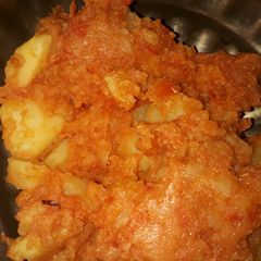 A picture of Dum aloo(potato).