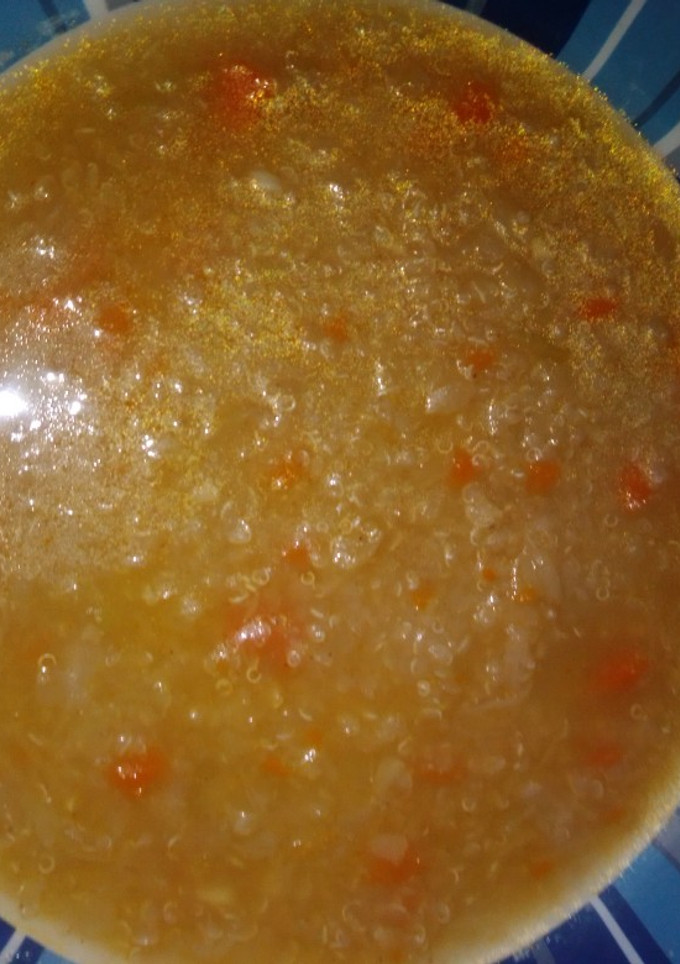 Una foto de Sopa de quinoa con verduras en MC