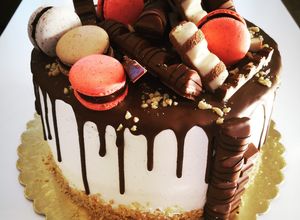 Kinder bueno torta recept fotója