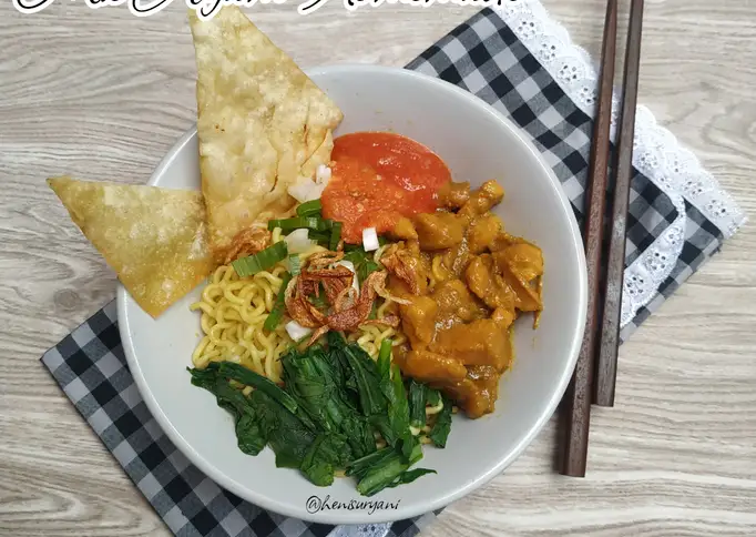 322. Mie Ayam Homemade