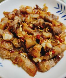 thịt xào sả ớt