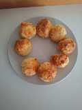 Bolas de queso sin gluten, huevo y lactosa. en freidora de aire