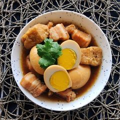 A picture of 🧑🏽‍🍳🧑🏼‍🍳 Braised Pork Belly & Eggs• Thai Kai Palo |ThaiChef Food.