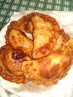 Una foto de Masa para empanada frita
