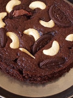 ઓરીયો ડ્રાયફ્રુટ કેક (Oreo Dryfruit cake recipe In Gujarati) રેસીપી મુખ્ય ફોટો