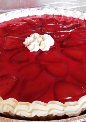 Una foto de Tarta de gelatina de frutilla