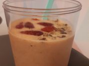 Une photo de lait d'avoine