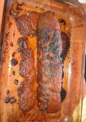 Una foto de Rulo de carne picada rellena de cebolla zanahoria y huevo duro