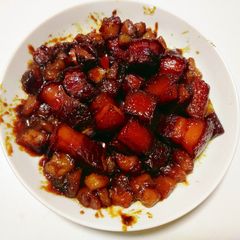 A picture of 肥而不膩！秘傳水晶紅燒肉.