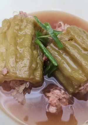 รูปของ ตุ๋นมะระยัดไส้หมูสับวุ้นเส้น