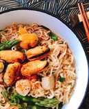 Mì Ăn Liền Lẩu Thái Nấu Trai Đen & Măng Tây