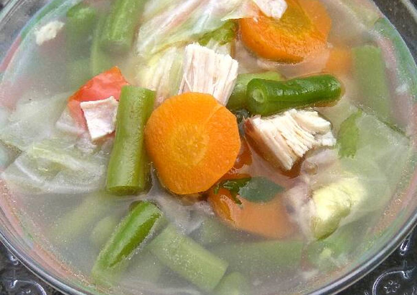 Sop ayam simpel ala warteg
