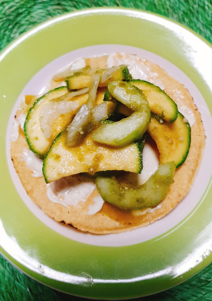 Una foto de Aguachile de Calabacita Japonesa