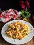 Capperi in crema con fusilli