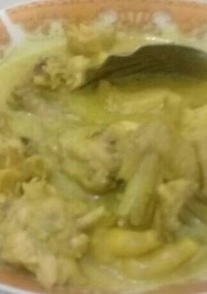 Foto resep Opor Ayam Kuning Easy