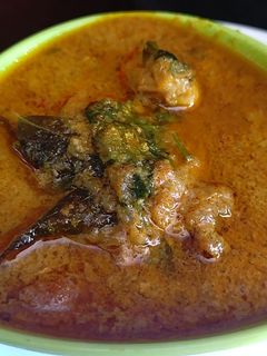 சிக்கன் குழம்பு(chicken curry recipe in tamil) செய்முறை முக்கிய புகைப்படம்