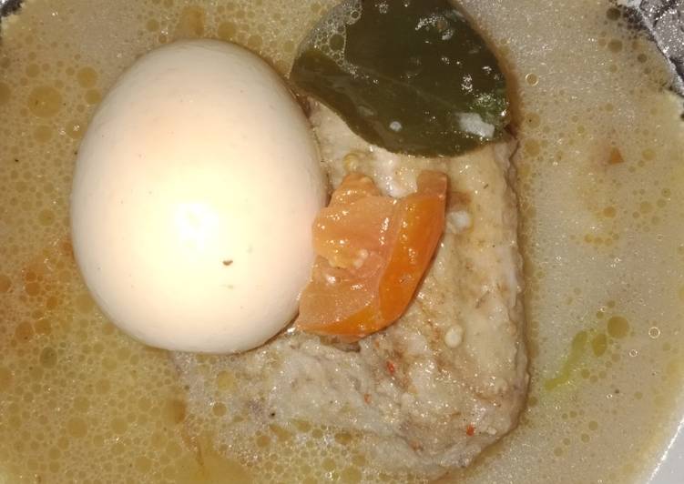 Opor jawa, ayam telur