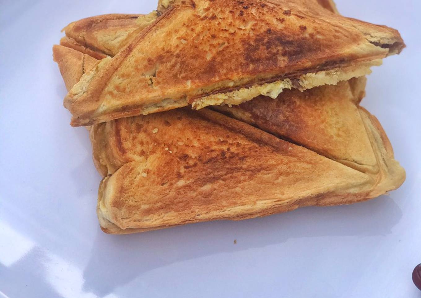 Egg and sardine toasted bread