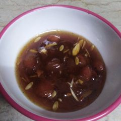 A picture of Aalubukhara chutni.