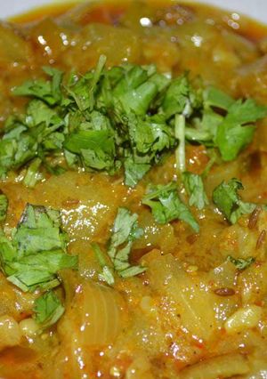 लौकी की सब्जी (lauki ki sabzi recipe in Hindi) रेसिपी मुख्य फोटो