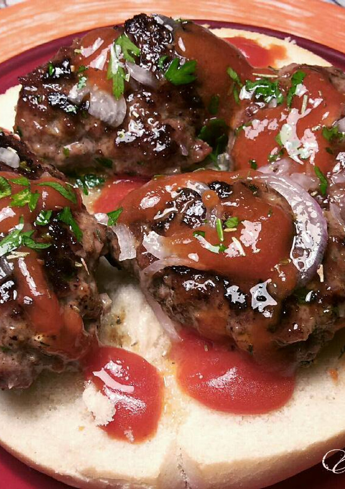 Una foto de Bocadillo, de kefta de cordero a mi estilo