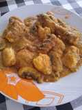 Pollo en pepitoria