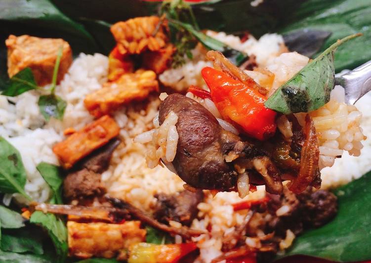 Cara mudah meracik Nasi Bakar Teri Ati Ampela yang sempurna