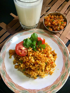 તવા પુલાવ (Tava Pulao Recipe In Gujarati) રેસીપી મુખ્ય ફોટો