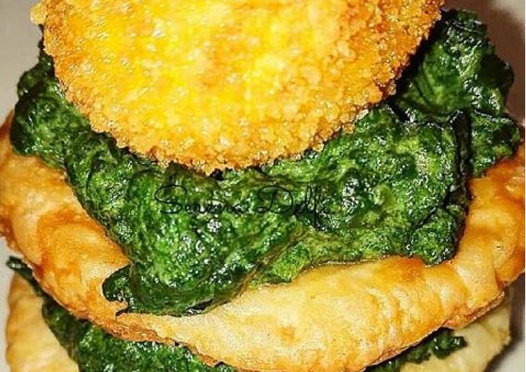 Millefoglie di bietole e robiola con tuorlo fritto di anatra