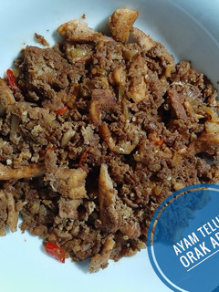 Foto resep Ayam Telur Orak Arik