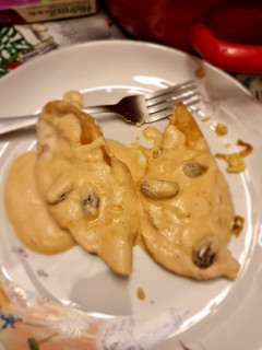 Una foto de Pollo en salsa