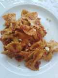 Farfalle con pesto di pomodori secchi