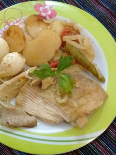 Una foto de Filete de mantarraya al horno 😱😱😍😍😍😍😘