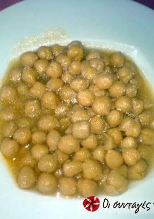 A picture of Chickpeas in flour and lemon sauce.