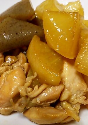 A picture of Simple Simmered Daikon and Chicken.