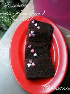 Foto resep Bronketem (Brownies Ketan Item)