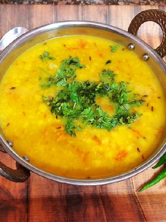 अरहर की दाल तड़के वाली (arhar ki dal tadke wali recipe in hindi) रेसिपी मुख्य फोटो