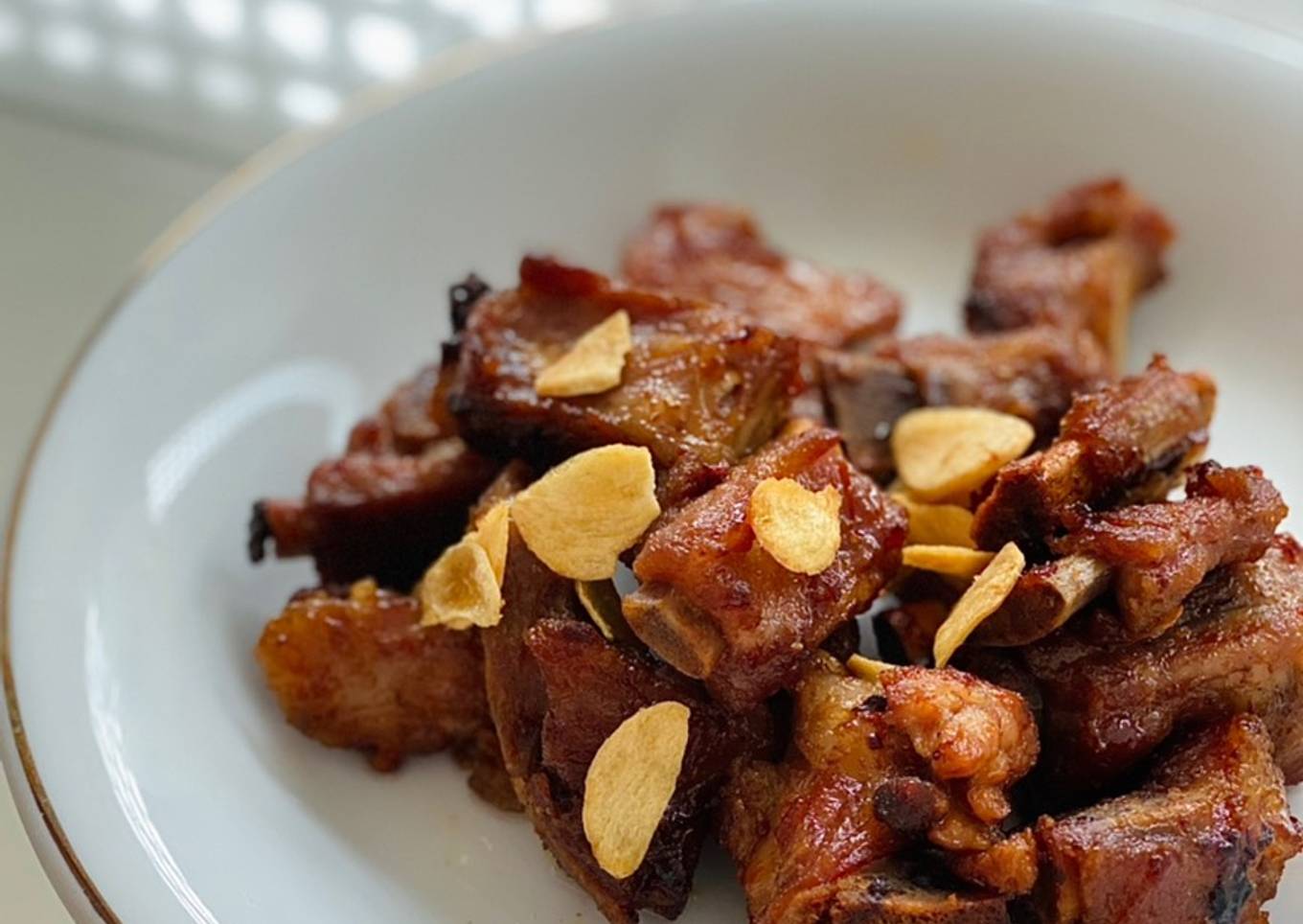 Bakut goreng saos char siu