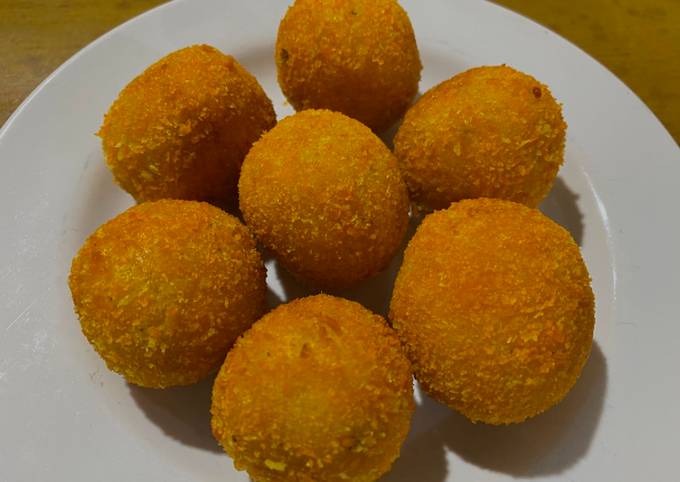 Cara membuat Kroket Kentang Cara membuat Kroket Kentang