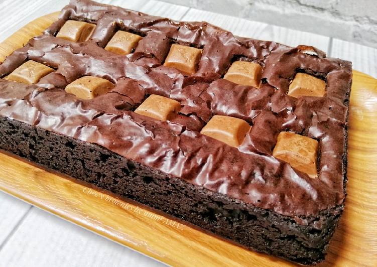 Langkah Mudah untuk Menyiapkan Chewy Brownies Premium, Enak