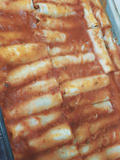 صورة لوصفة منتو بالصلصه الحمراء 🥫