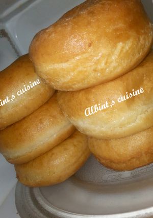 A picture of Honey doughnut.