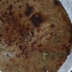 A picture of Aloo ka paratha.