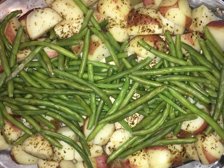 Recipe Chicken, Potato & Green Beans Oven Style the Delicious Makes you drool