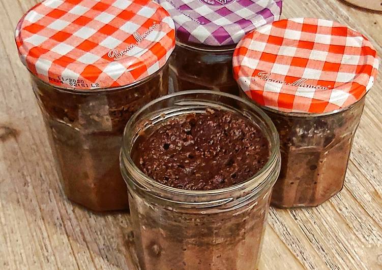 Comment Servir Chocolate Jar Cake